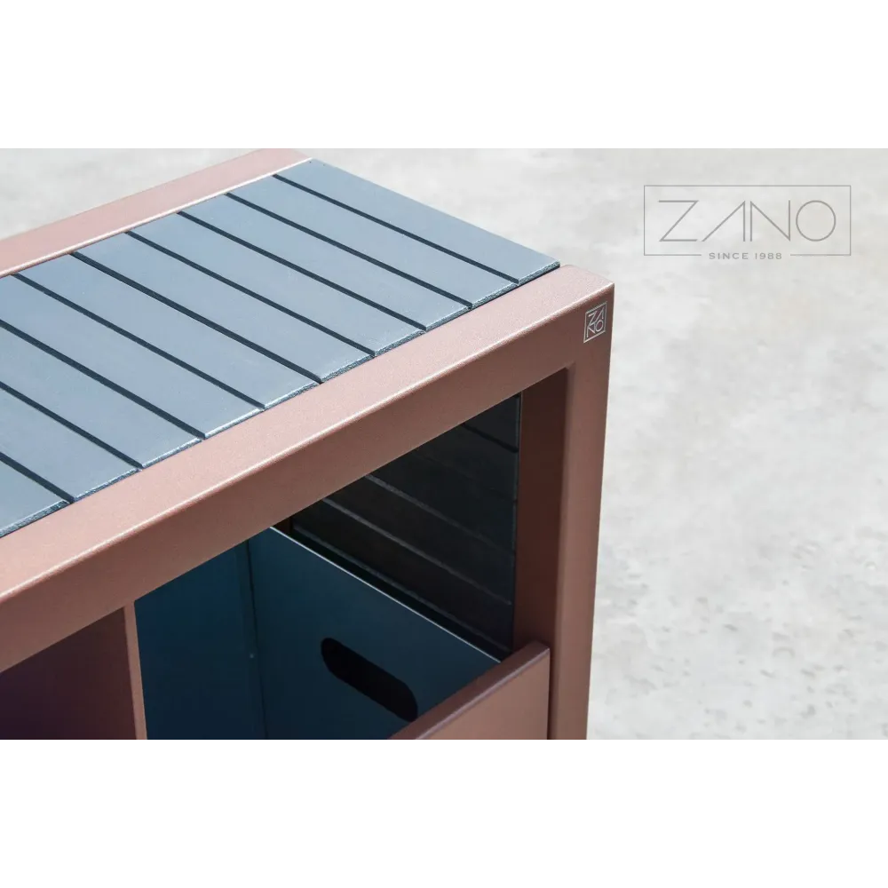 Pavo recycling bin