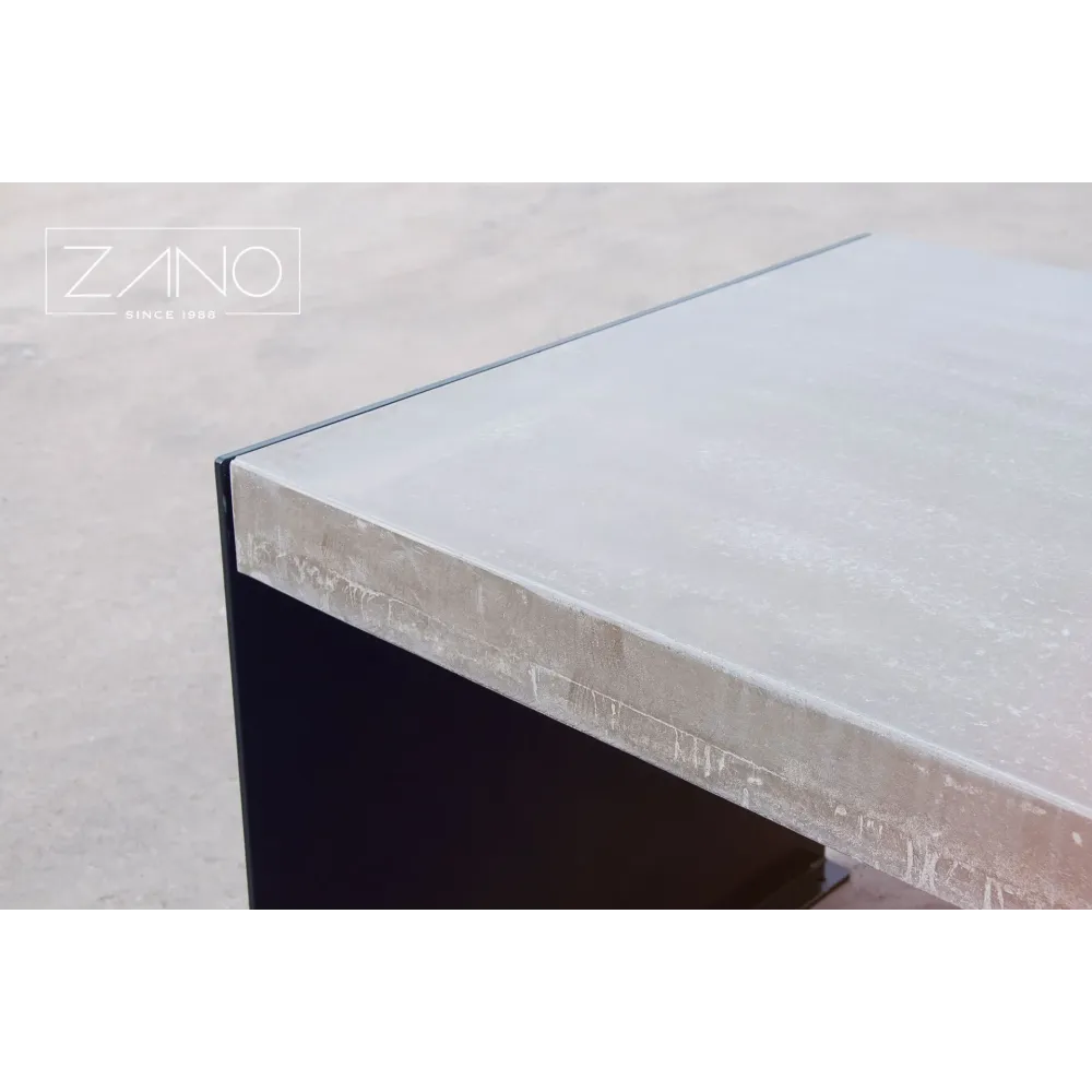 Simple Table