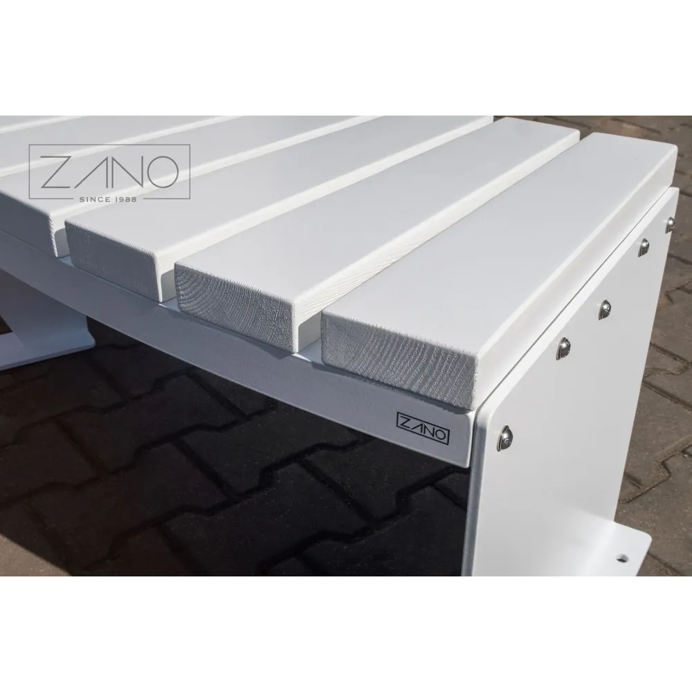 Domino seating 60
