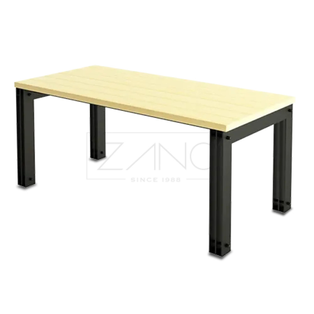 Tristad table