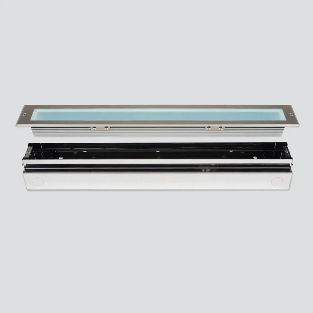 Matrix Recessed - Recessed Wallwasher Diffuse Emission L. 900