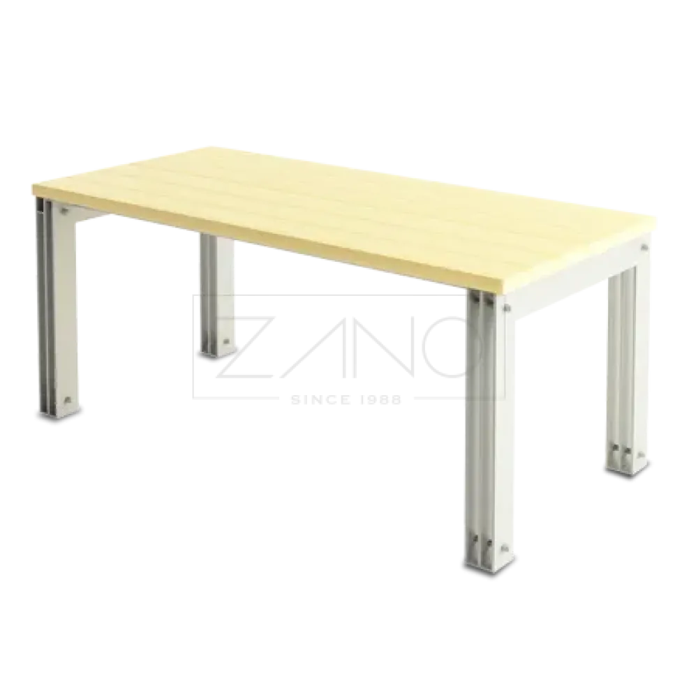 Tristad table