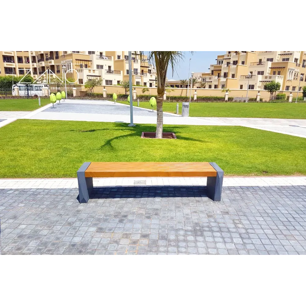 Trigono Bench