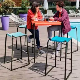 Pleats High Table