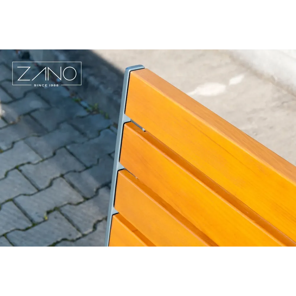 Simple Seating