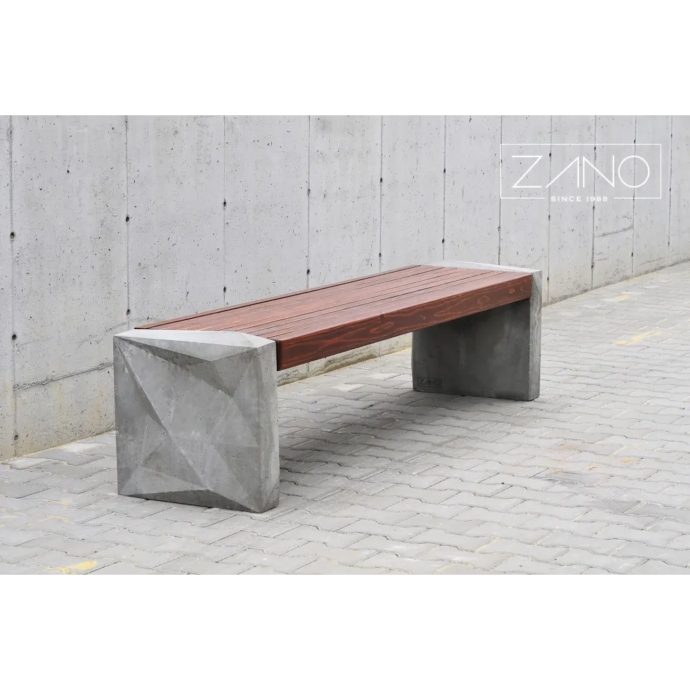 Trigono Bench
