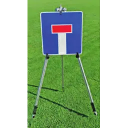 Signal post for temporary signaling