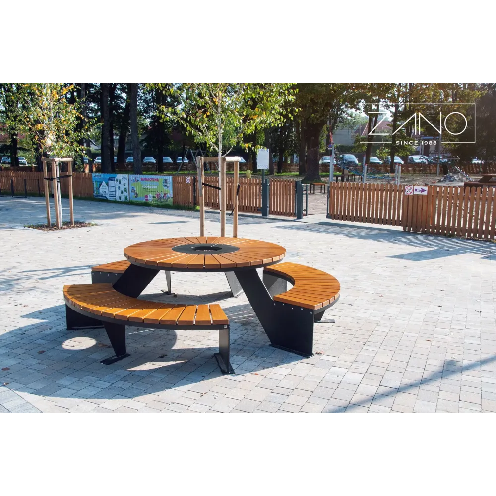 Domino Picnic Table