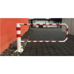 Rotating road barrier