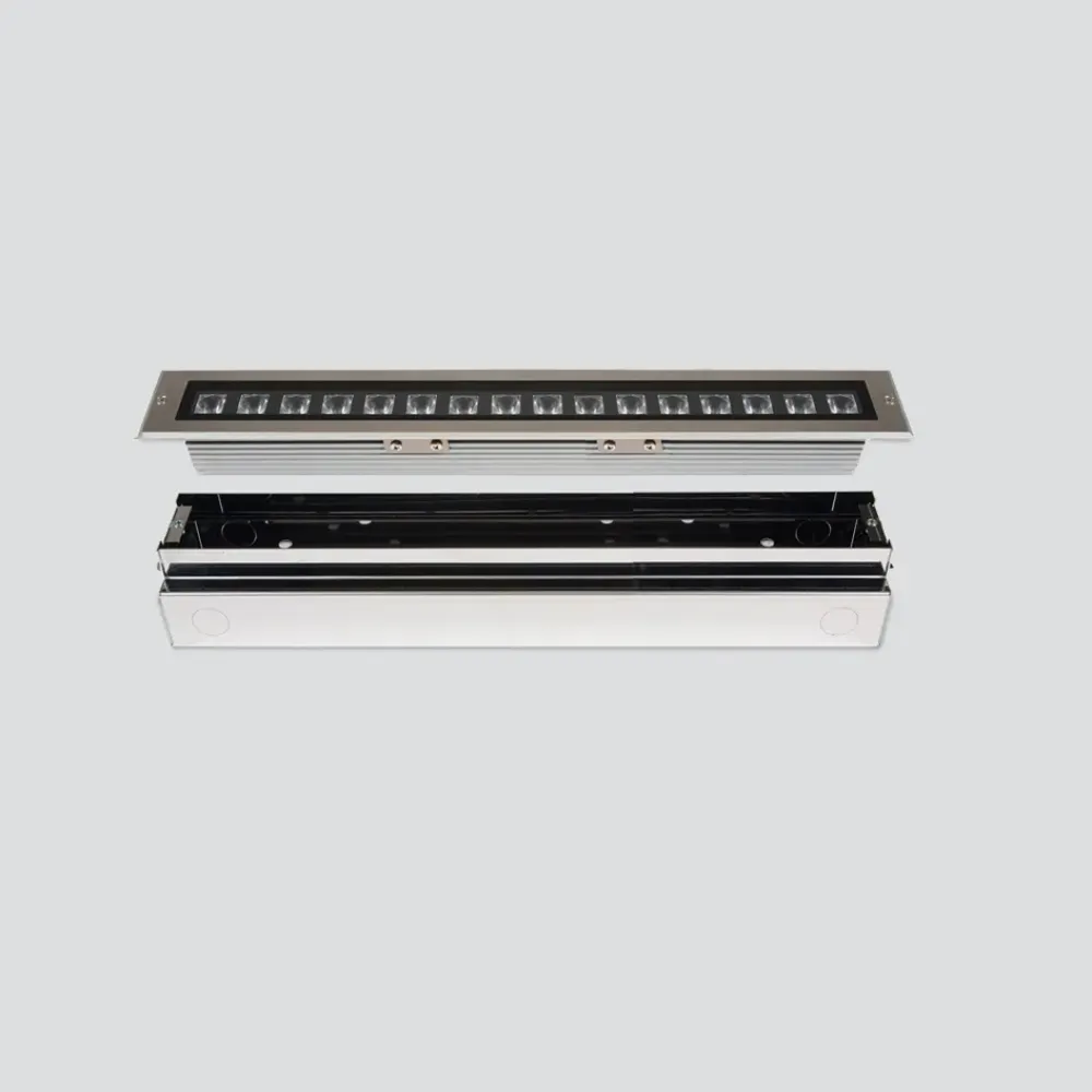 Matrix Recessed - Recessed Wallwasher with Lens L. 620