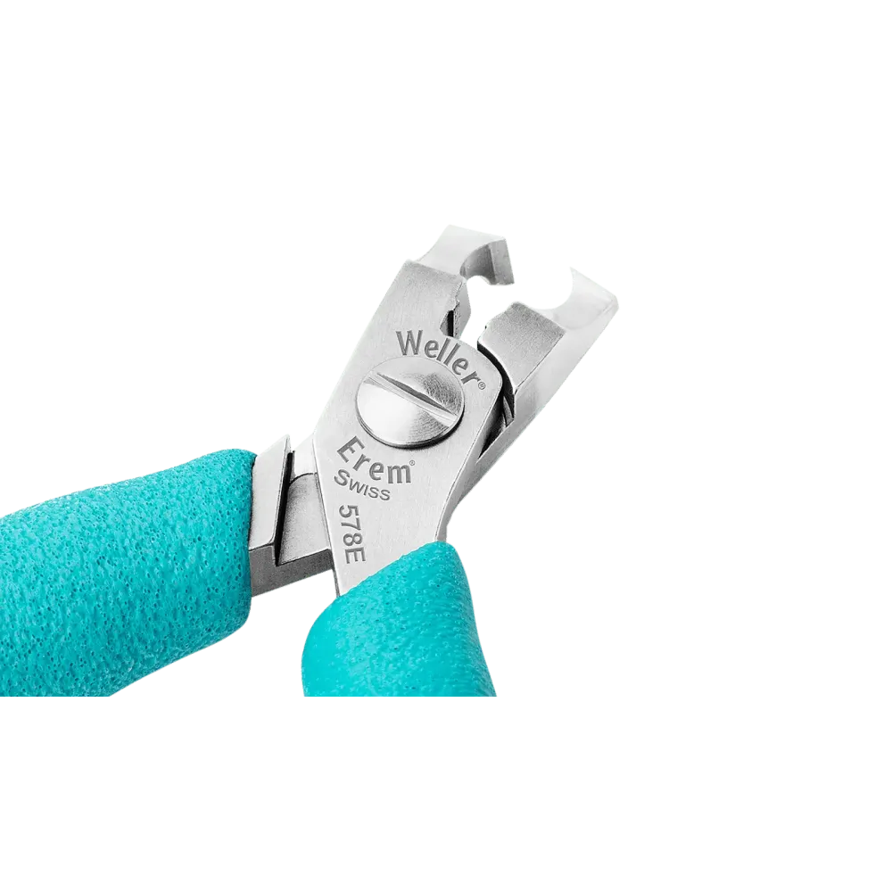 Point cutter with angle at 60° for fine work only