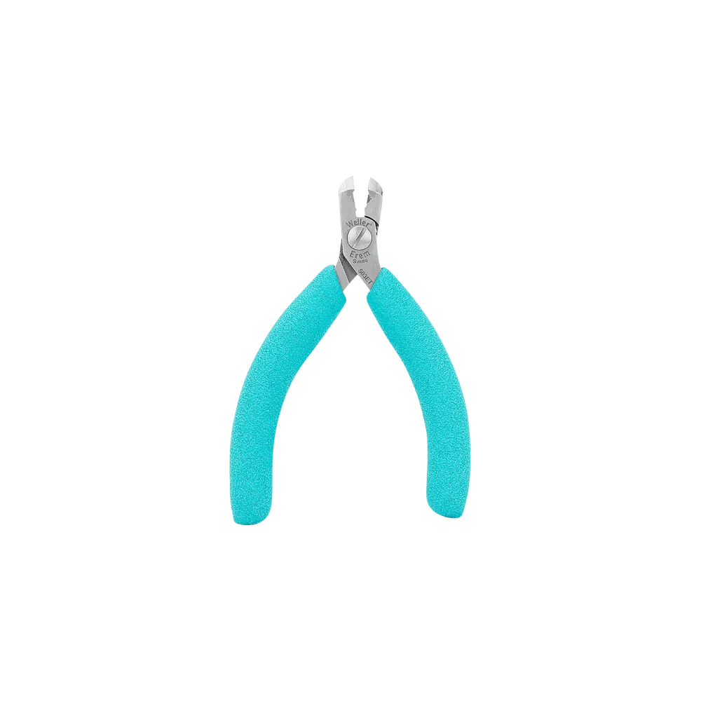 Pointed cutter, angled, wide head